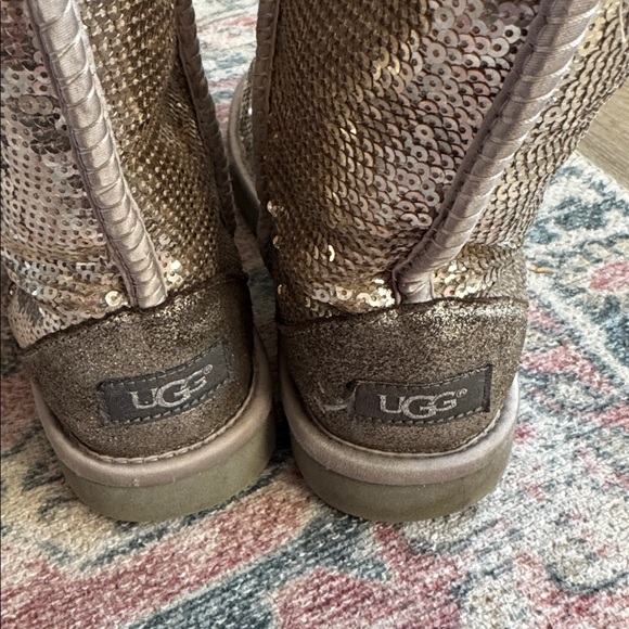 UGG Shimmering Sequin Boots with Fur - Picture 2 of 4